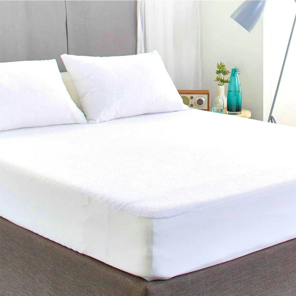 waterproof-mattress-protector-white